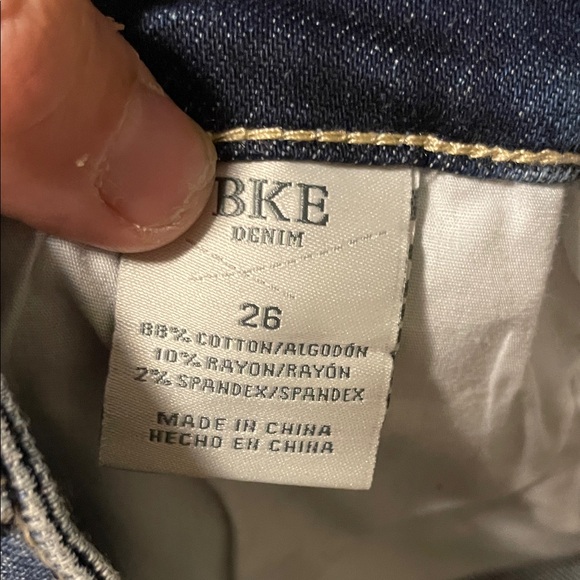 NWT women’s BKE Stella stretch low rise distressed jeans exclusive buckle $69.99 - Picture 11 of 12